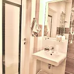 Appartement Kondor Shekspir *
